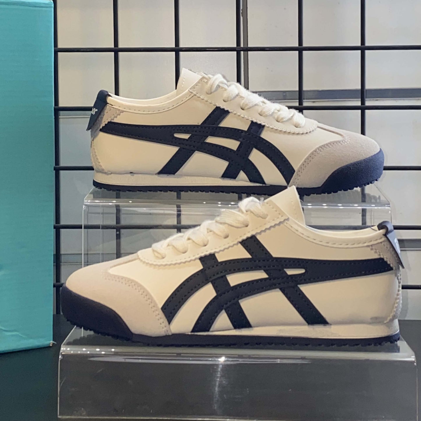 Onitsuka Tiger / A60